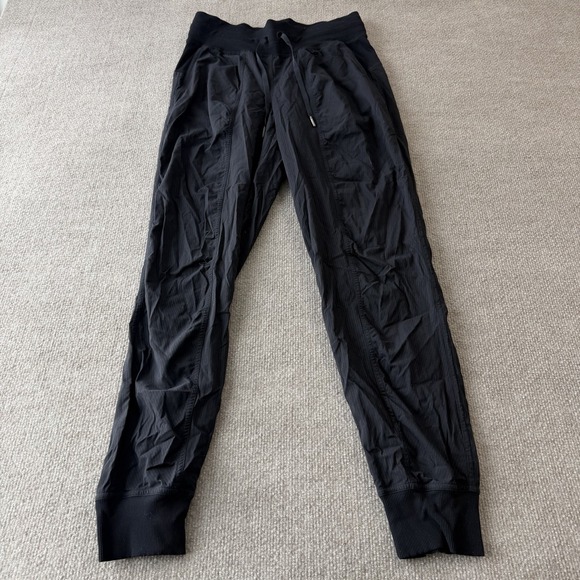 Lululemon Dance Studio Mid Rise Jogger Size 4 Black Workout Activewear‎ Summer - Picture 2 of 10